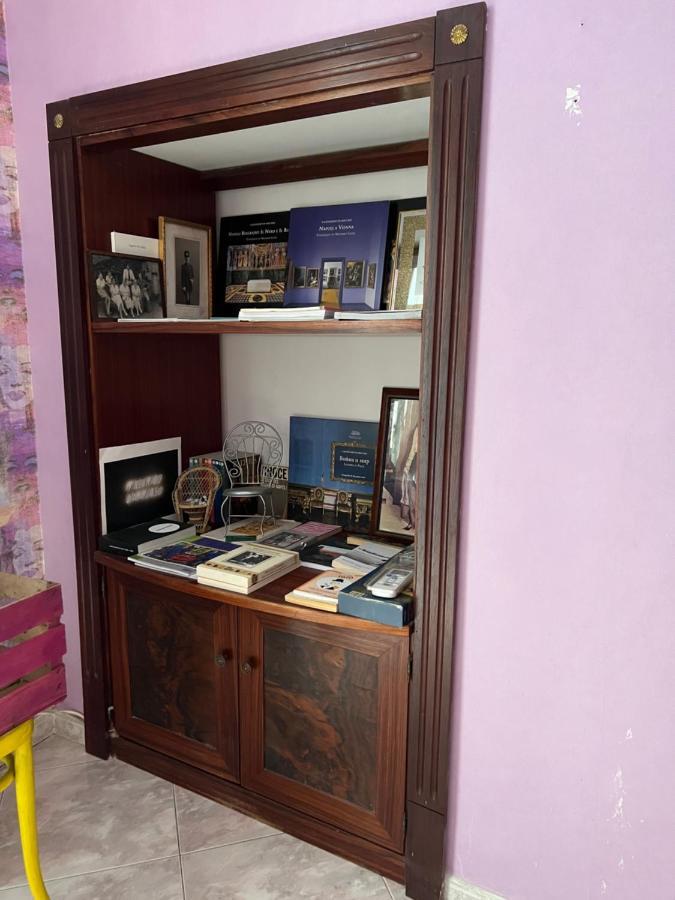 Casa Kamalei, Tra Plebiscito E Lungomare Nápoles Exterior foto