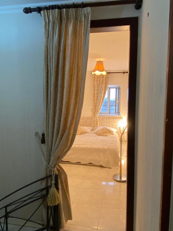 Casa Kamalei, Tra Plebiscito E Lungomare Nápoles Exterior foto